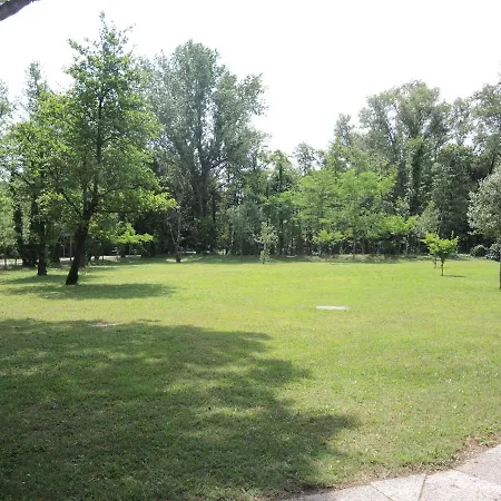 아파트 Perfect With Terrace For 4 People - By Beahost *