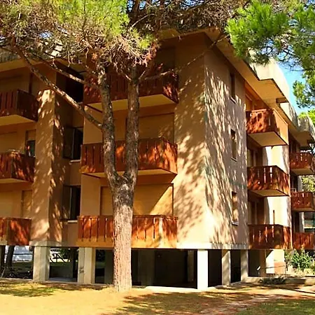 Apartment Perfect With Terrace For 4 People - By Beahost *