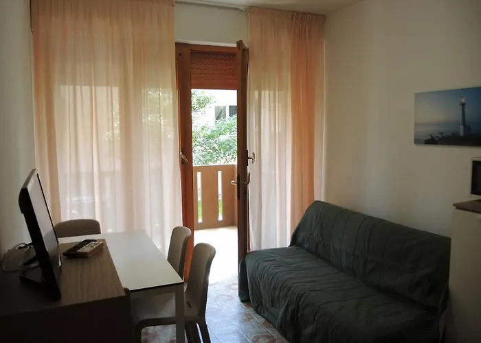 Perfect With Terrace For 4 People - By Beahost Bibione